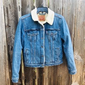 Women’s Levi’s Ex-Boyfriend Sherpa Trucker Jacket
